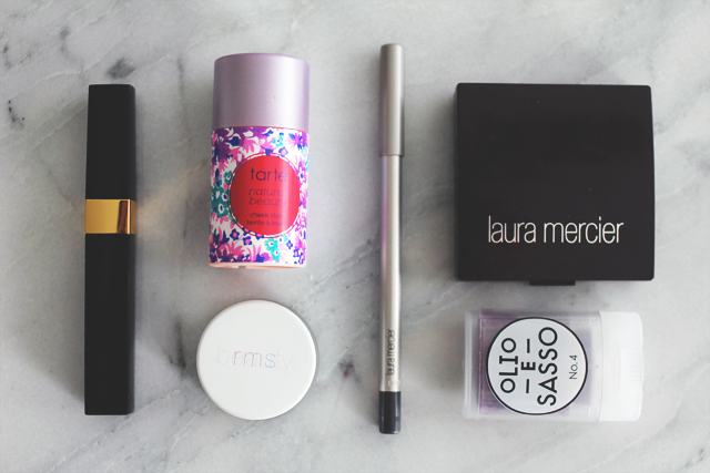 makeup essentials / the style eater
